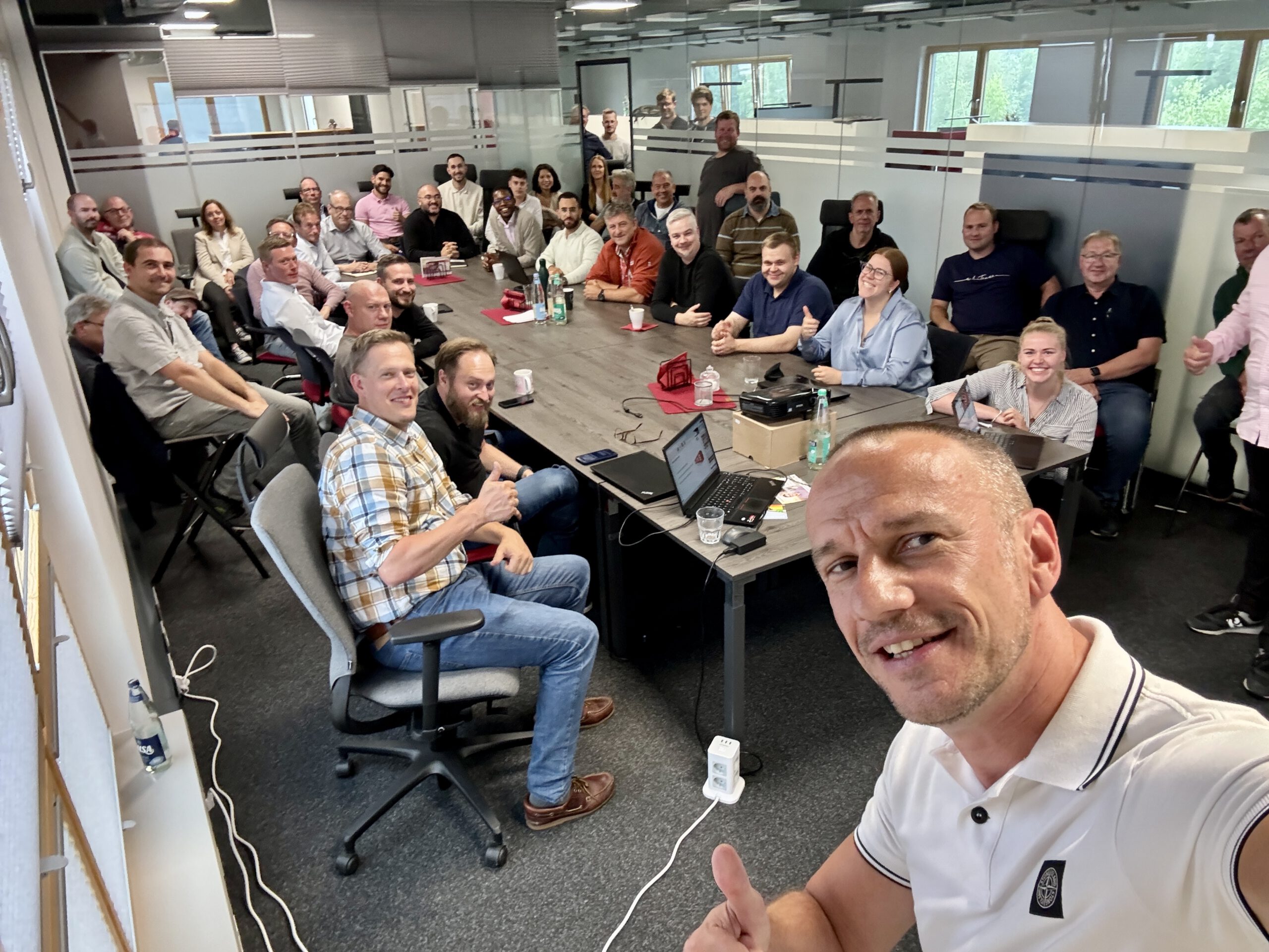 Monatsmeeting des Sunshine-Teams